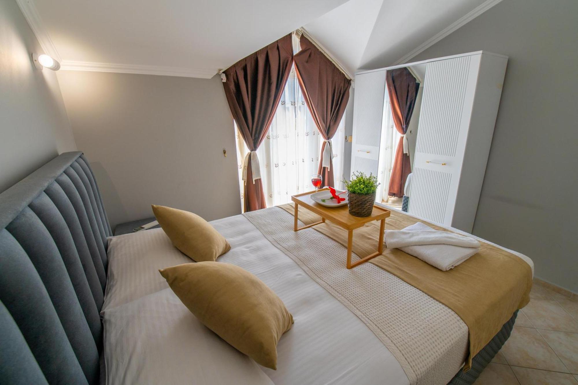 Sunset Beach Resort Aqua Lettings Fethiye Ngoại thất bức ảnh