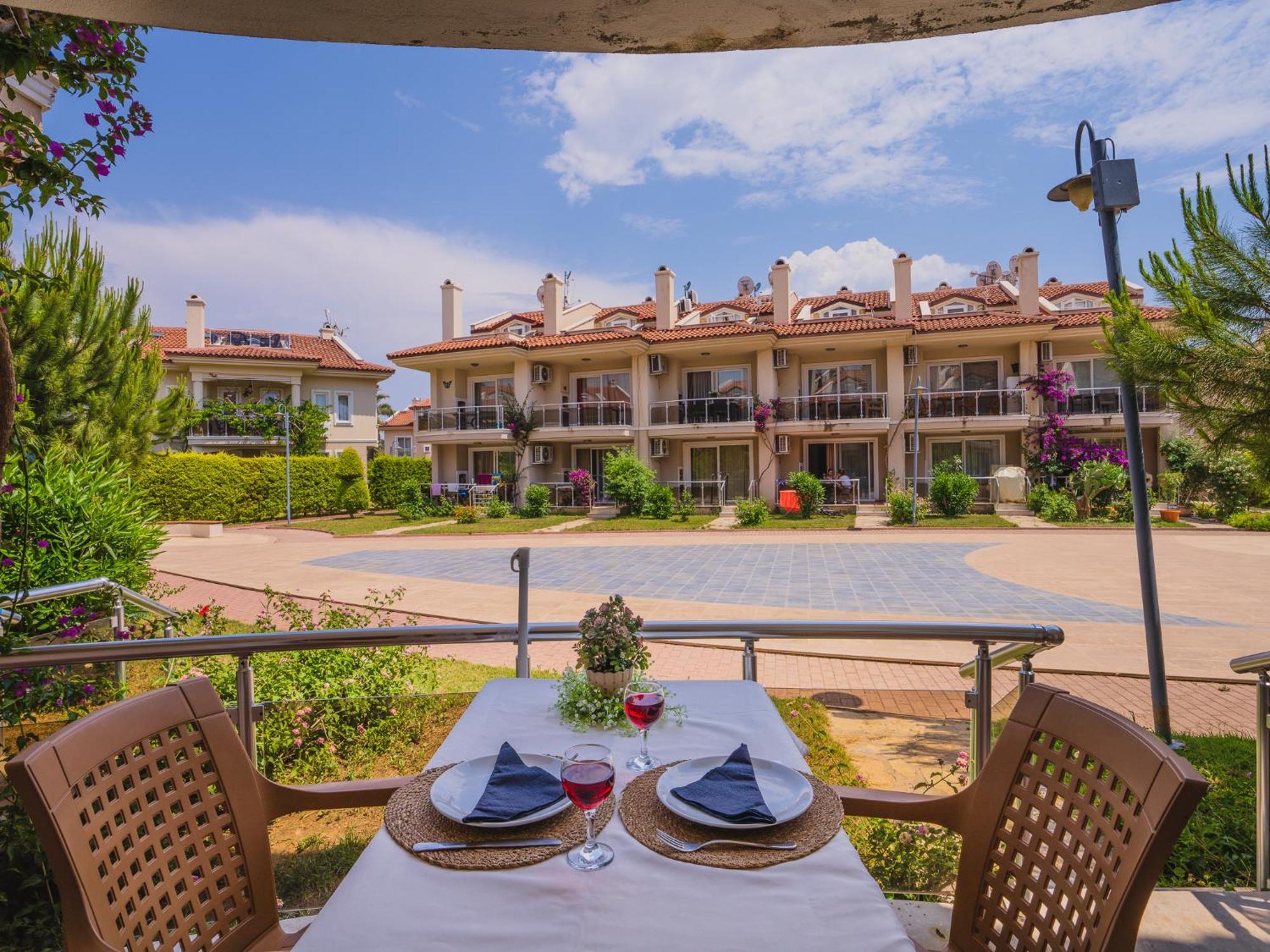 Sunset Beach Resort Aqua Lettings Fethiye Ngoại thất bức ảnh
