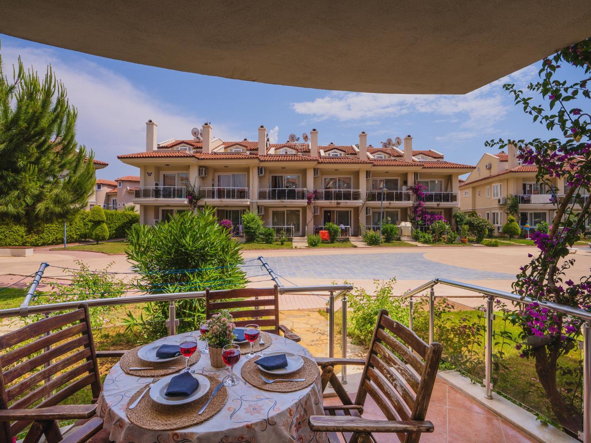 Sunset Beach Resort Aqua Lettings Fethiye Ngoại thất bức ảnh